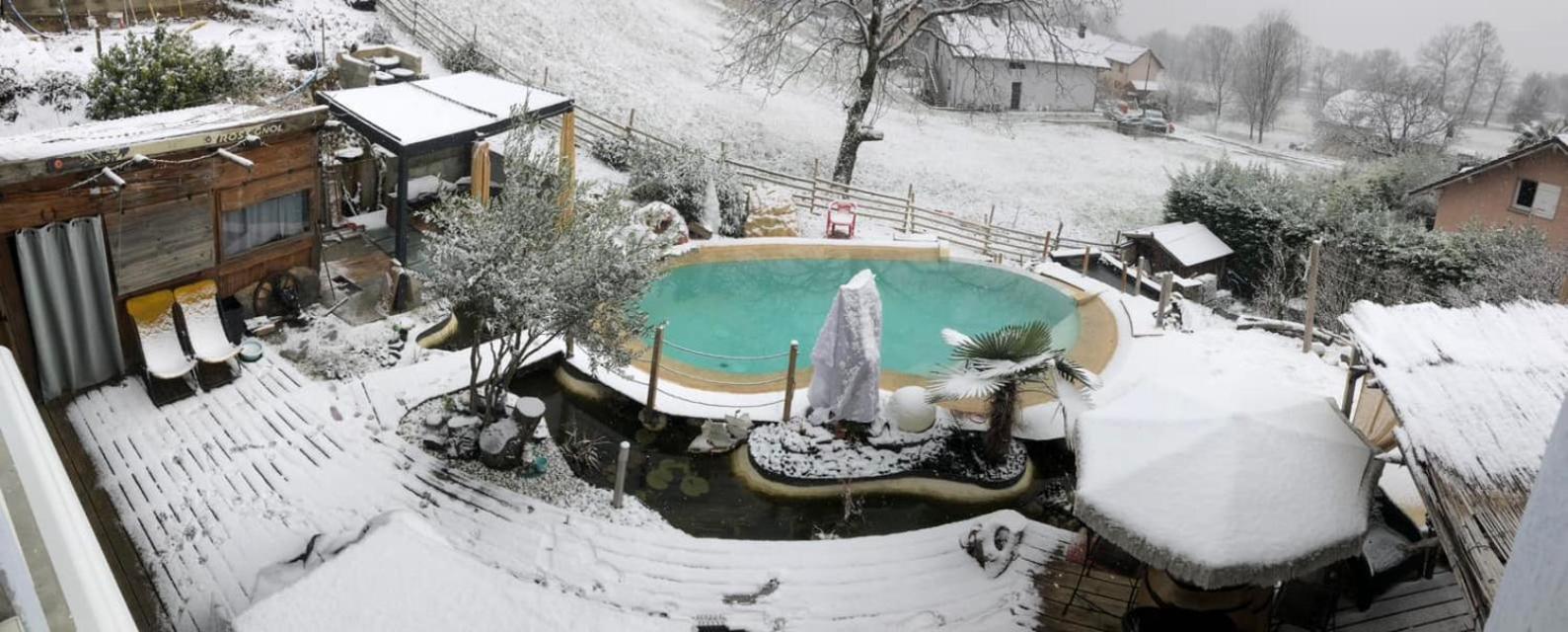 A La Marc'Quize Chambres D'Hotes, Petit Dejeuner Compris, Avec Piscine A Debordement En Exterieur, Bain Nordique A 38 Degres En Prestation Supplement Sur Reservation Horaire Anticipee 1 Place De Parking Gratuite Sur Place 姆克西 外观 照片