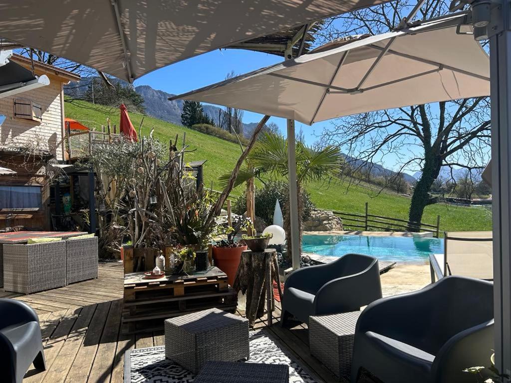 A La Marc'Quize Chambres D'Hotes, Petit Dejeuner Compris, Avec Piscine A Debordement En Exterieur, Bain Nordique A 38 Degres En Prestation Supplement Sur Reservation Horaire Anticipee 1 Place De Parking Gratuite Sur Place 姆克西 外观 照片